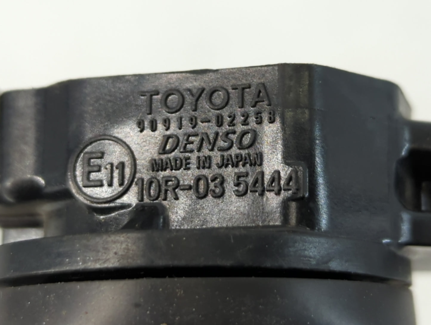 2001-2007 Toyota Highlander Ignition Coil Igniter Pack - Oemusedautoparts1.com