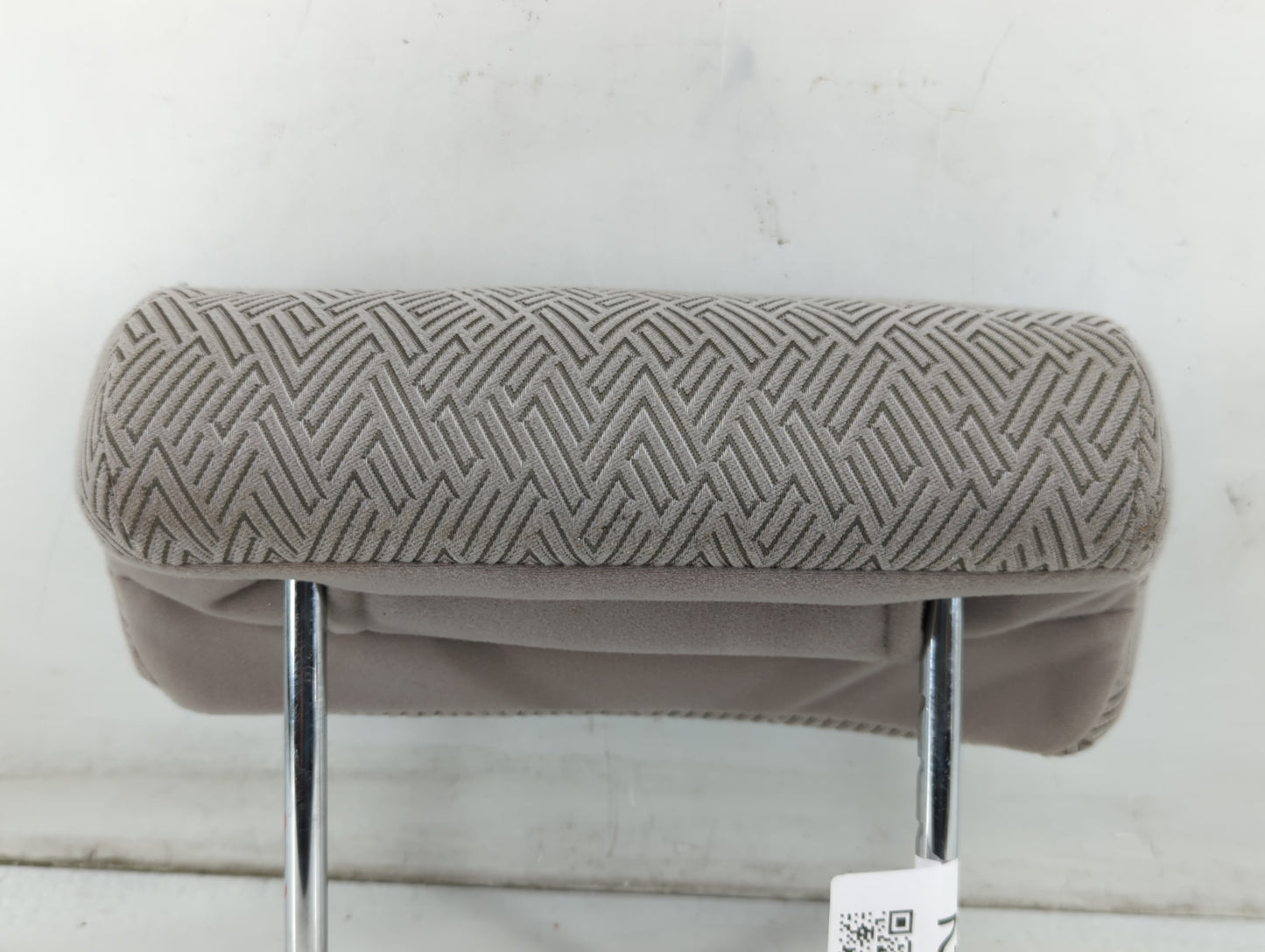 2001-2003 Toyota Highlander Headrest Head Rest Front Driver Passenger Seat Fits Fits 2001 2002 2003 OEM Used Auto Parts - Oe