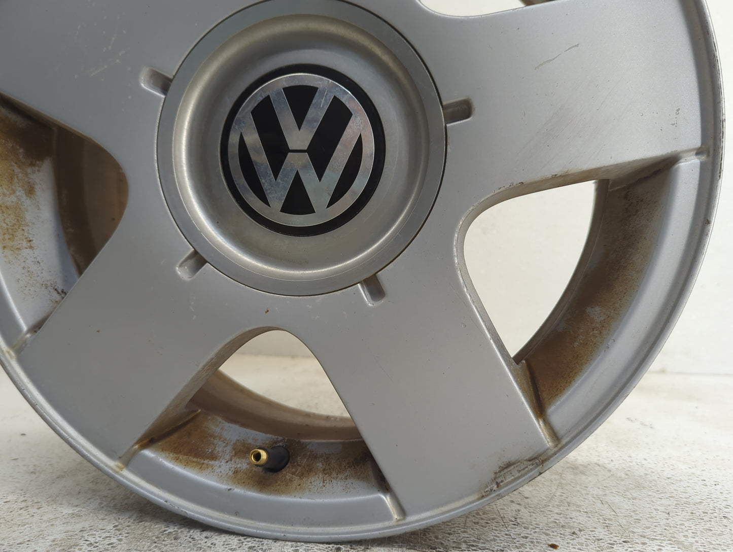 1999-2011 Volkswagen Jetta Oem Wheel Rim - Oemusedautoparts1.com