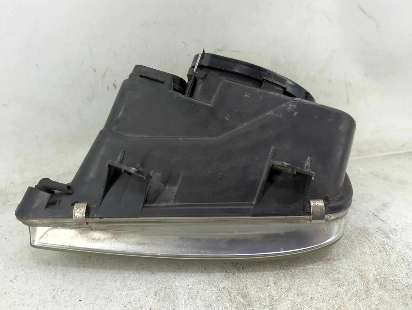 1999-2002 Volkswagen Jetta Passenger Right Oem Head Light Headlight Lamp - Oemusedautoparts1.com