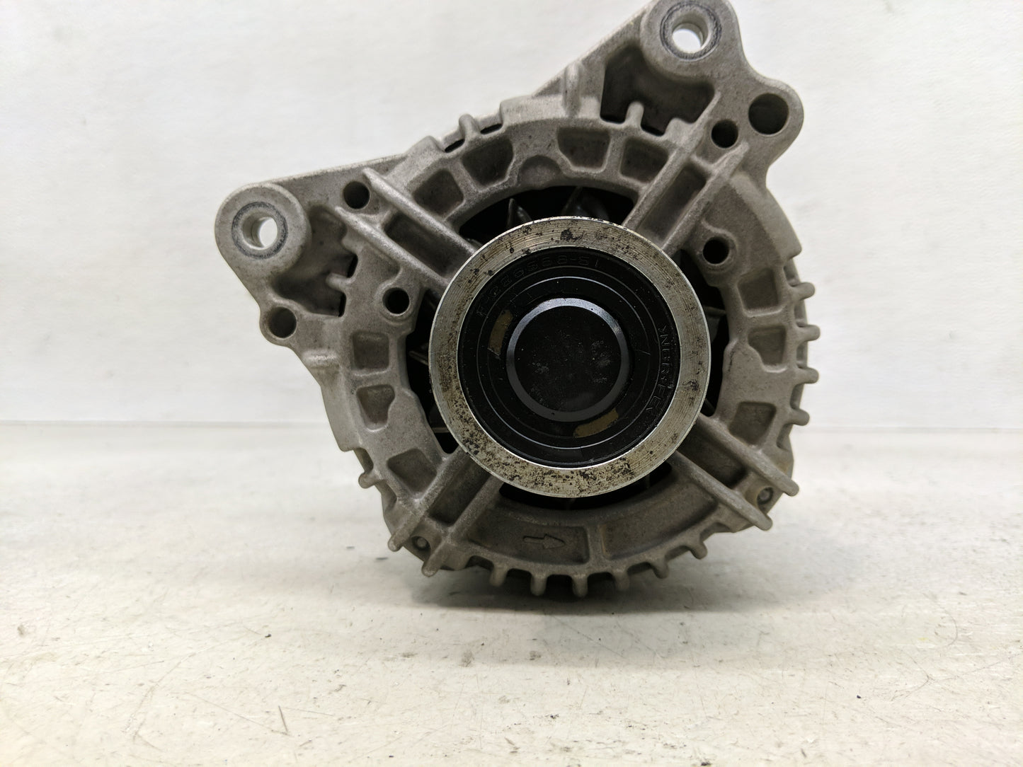 1999-2006 Volkswagen Jetta Alternator Replacement Generator Charging Assembly Engine OEM P/N:07K 903 023 C Fits OEM Used Aut