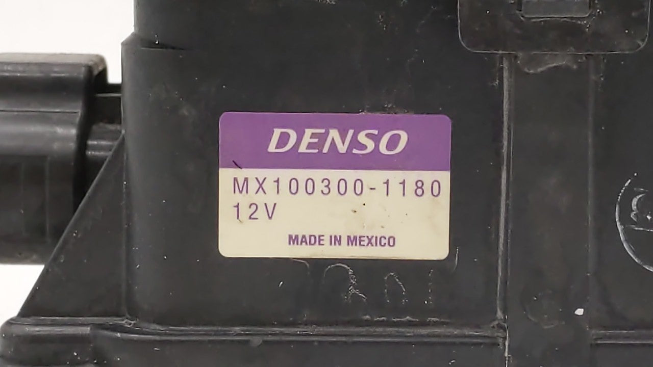 2000-2003 Acura Tl Chassis Control Module Ccm Bcm Body Control - Oemusedautoparts1.com