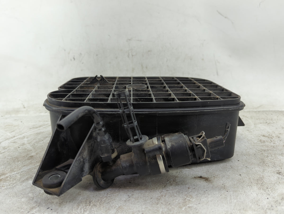 2003 Audi Tt Fuel Vapor Charcoal Canister - Oemusedautoparts1.com