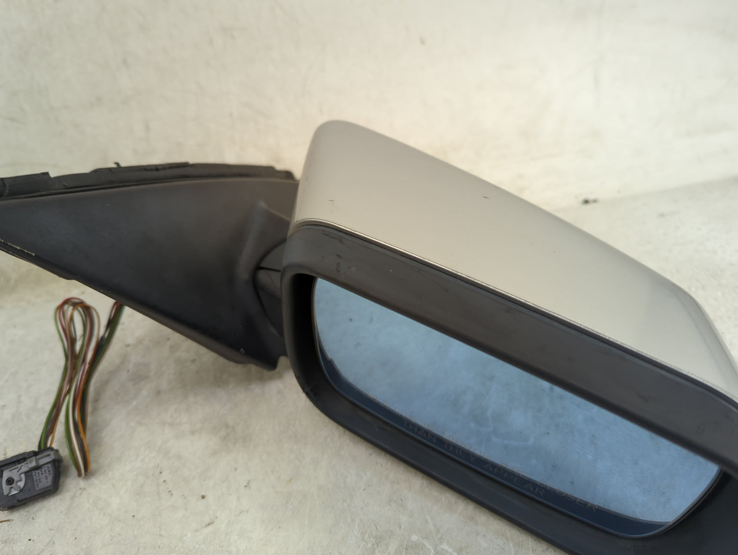 2001-2003 Bmw 525i Passenger Side View Mirror - Right Door Mirror OEM Used - Oemusedautoparts1.com