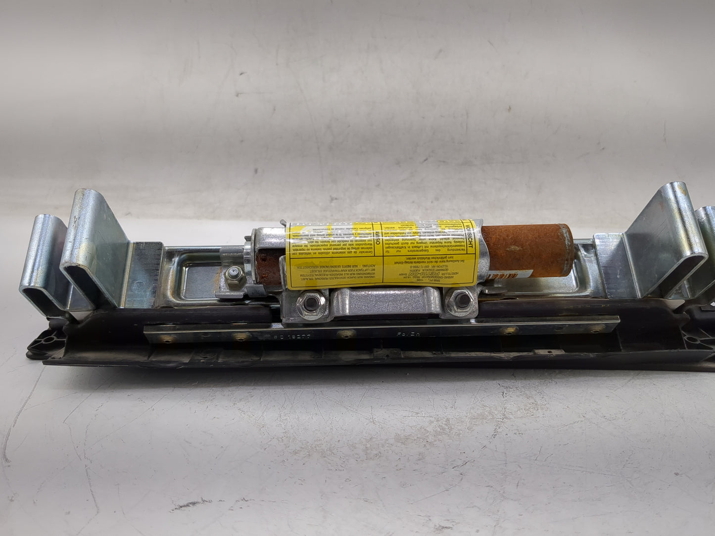 2003-2008 Bmw Z4 Air Bag Passenger Right Knee OEM Fits Fits 2003 2004 2005 2006 2007 2008 OEM Used Auto Parts - Oemusedautop