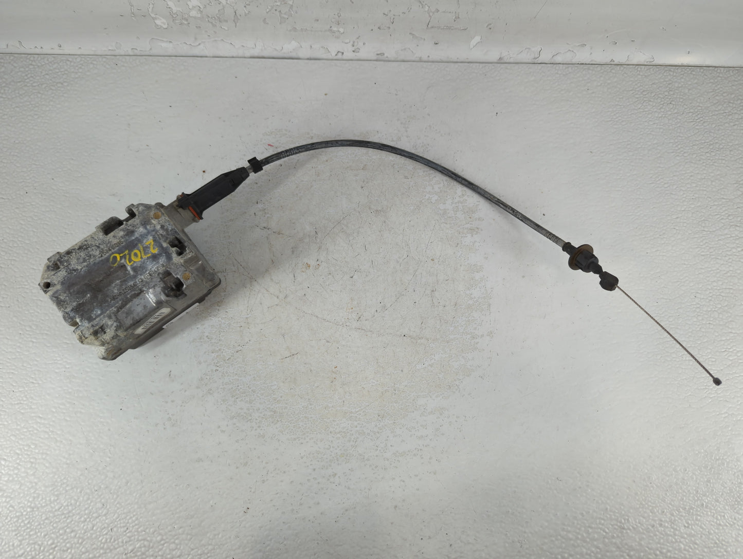 2002-2005 Buick Rendezvous Body Control Module Bcm Inner Cabin Fuse Box - Oemusedautoparts1.com