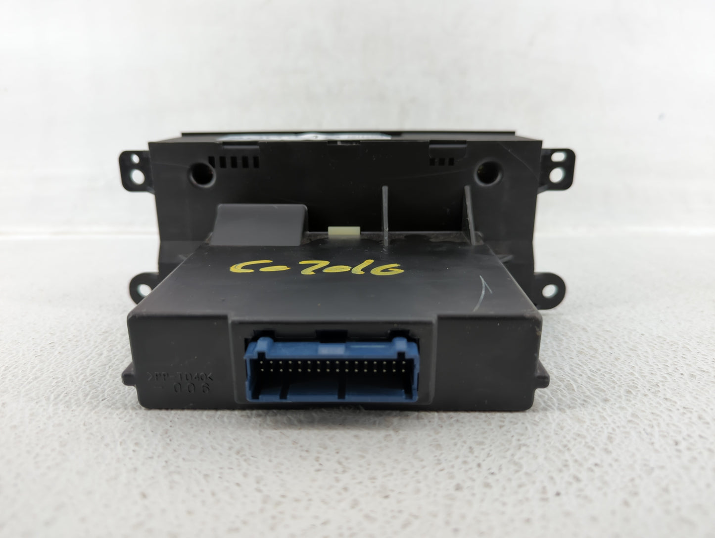 2003-2004 Cadillac Cts Climate Control Module Temperature AC/Heater Replacement P/N:25752262 Fits Fits 2003 2004 OEM Used Au