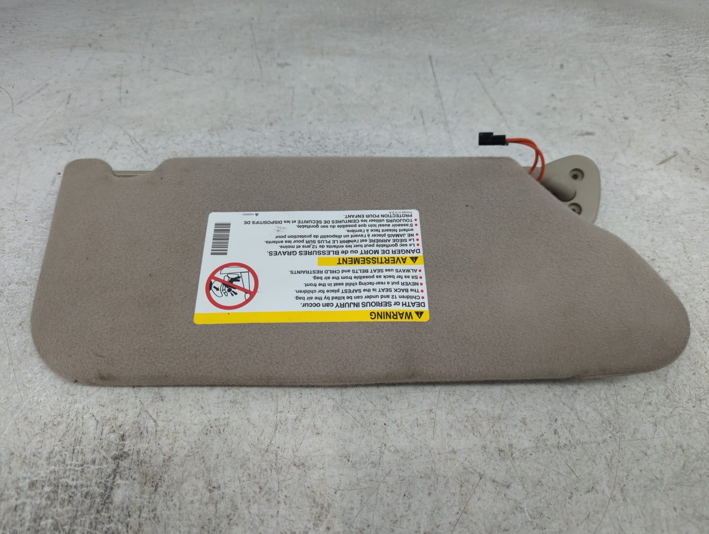 2000-2004 Cadillac Seville Sun Visor Shade Replacement Driver Left Mirror Fits Fits 2000 2001 2002 2003 2004 2005 OEM Used A