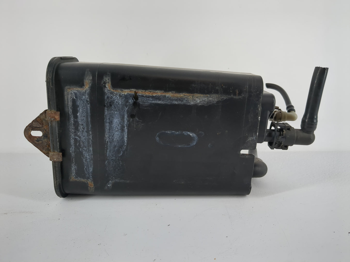 2003 Cadillac Seville Fuel Vapor Charcoal Canister - Oemusedautoparts1.com