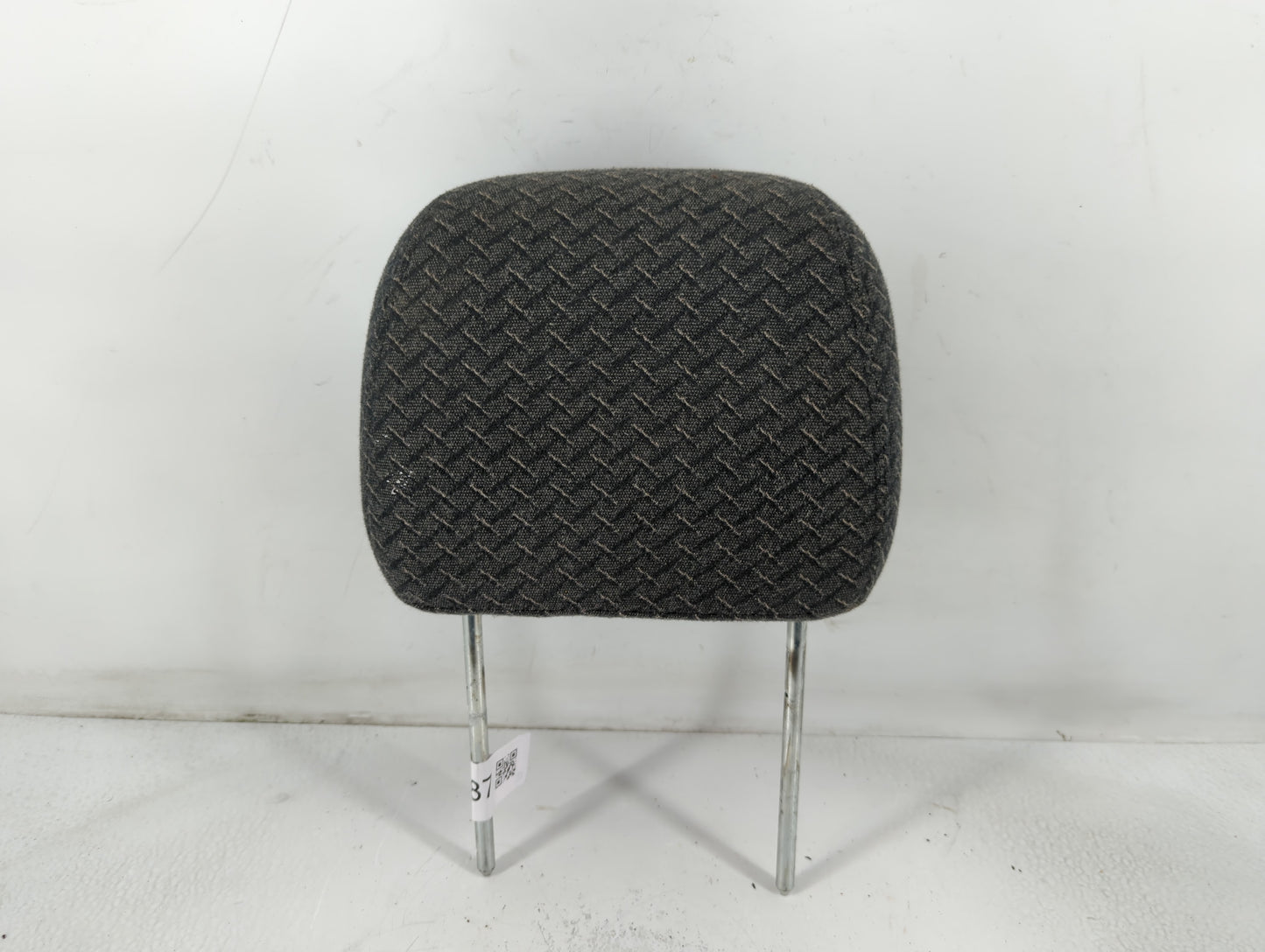 2003-2006 Chevrolet Avalanche 1500 Headrest Head Rest Front Driver Passenger Seat Fits Fits 2003 2004 2005 2006 OEM Used Aut