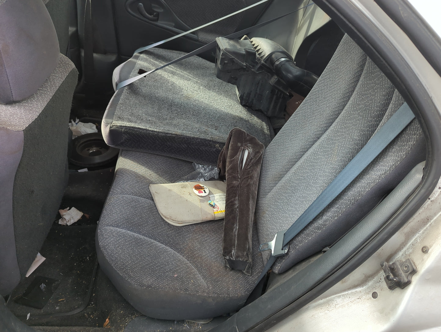 2003 Chevrolet Cavalier Rear Seat Oem - Oemusedautoparts1.com