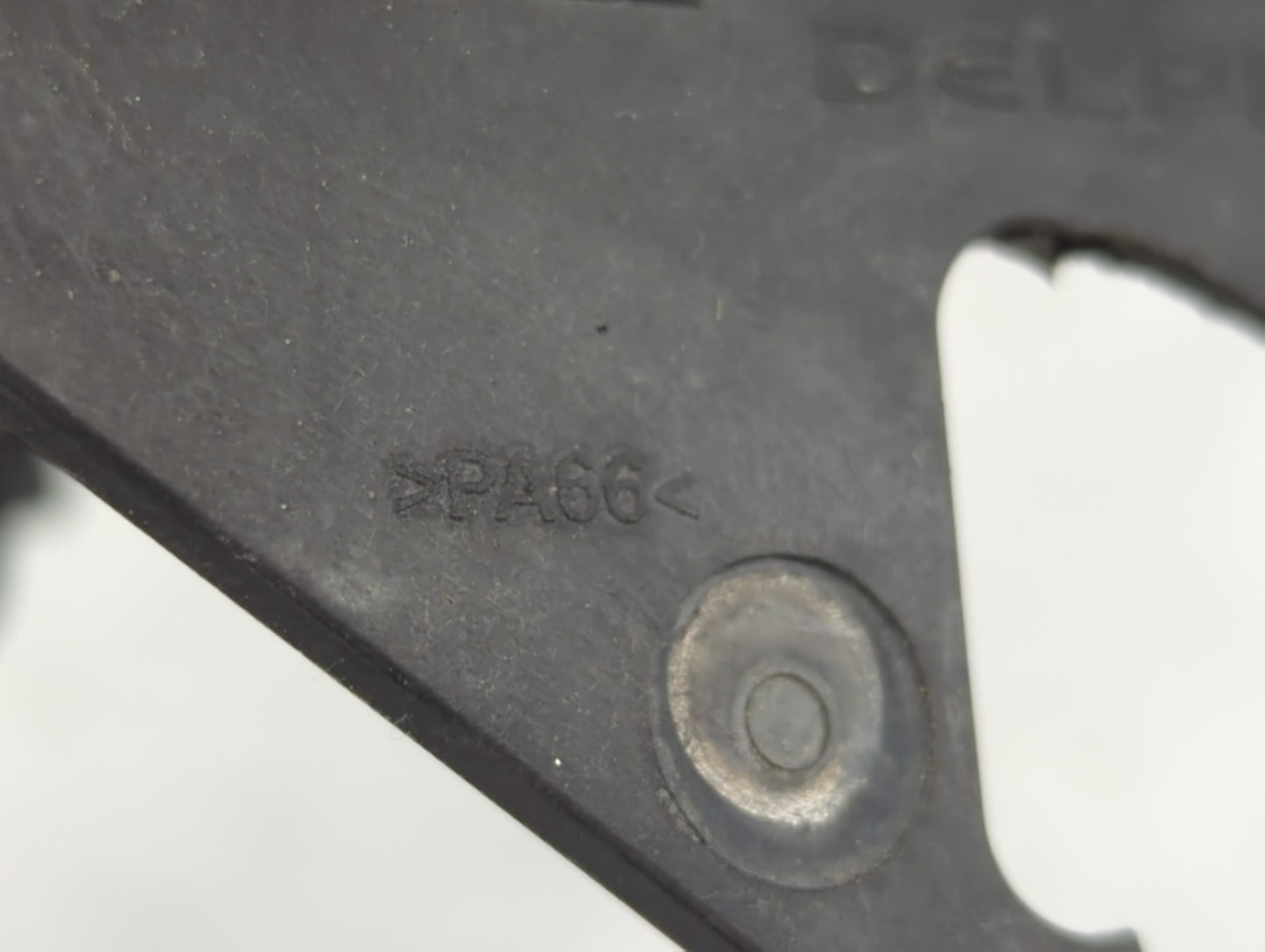 2000-2005 Chevrolet Cavalier Fusebox Fuse Box Panel Relay Module Fits Fits 2000 2001 2002 2003 2004 2005 OEM Used Auto Parts