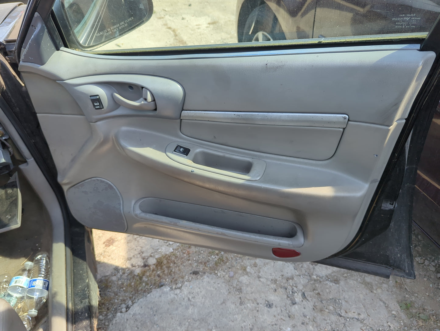 2003 Chevrolet Impala Front Right Passenger Interior Door Panel Trim - Oemusedautoparts1.com