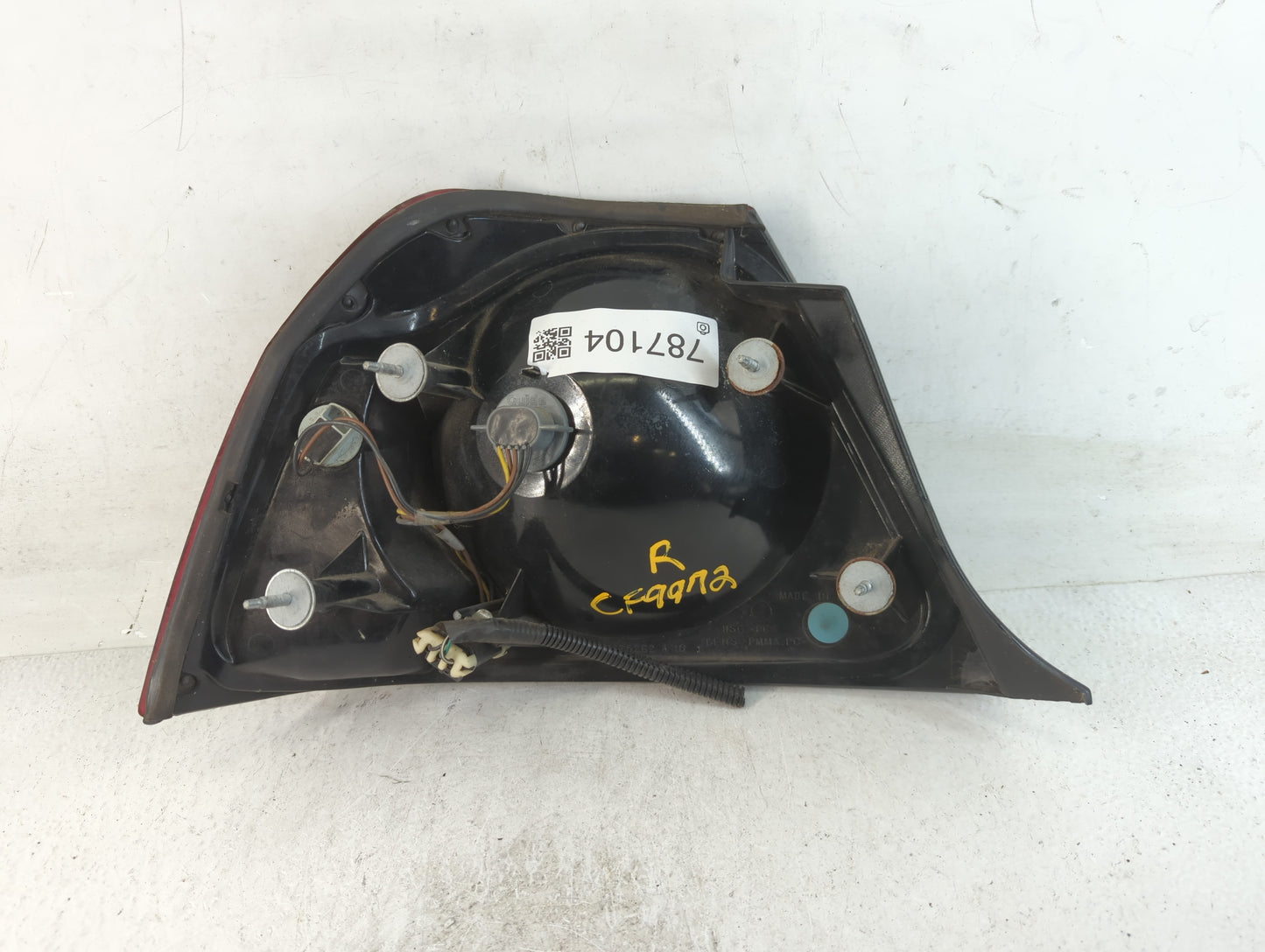 2002-2004 Chevrolet Impala Tail Light Assembly Passenger Right OEM Fits Fits 2002 2003 2004 OEM Used Auto Parts - Oemusedaut