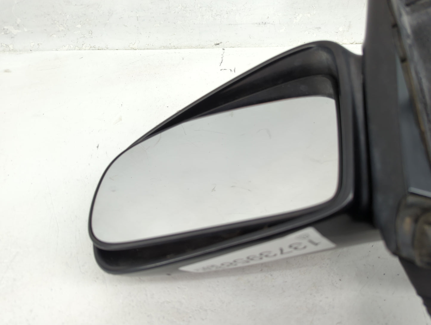 1997-2003 Chevrolet Malibu Driver Side View Mirror - Left Door Mirror OEM Used - Oemusedautoparts1.com