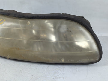 1997-2005 Chevrolet Malibu Passenger Right Oem Head Light Headlight Lamp