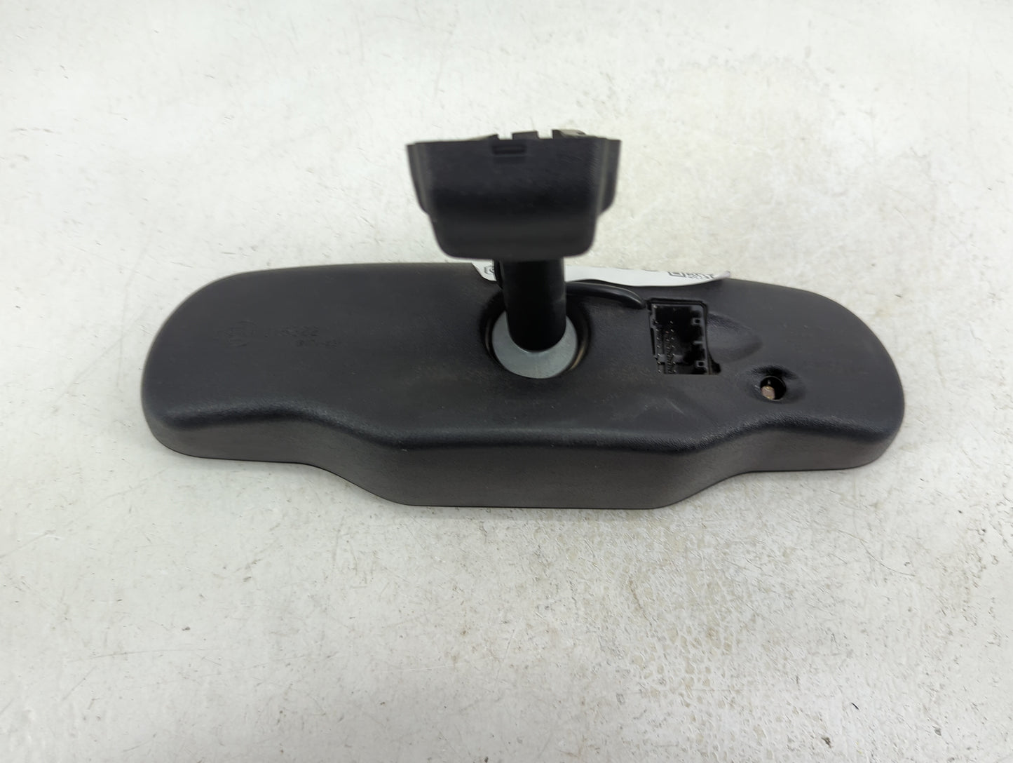 2003 Chevrolet Silverado Interior Rear View Mirror Replacement OEM P/N:E11015322 Fits OEM Used Auto Parts - Oemusedautoparts