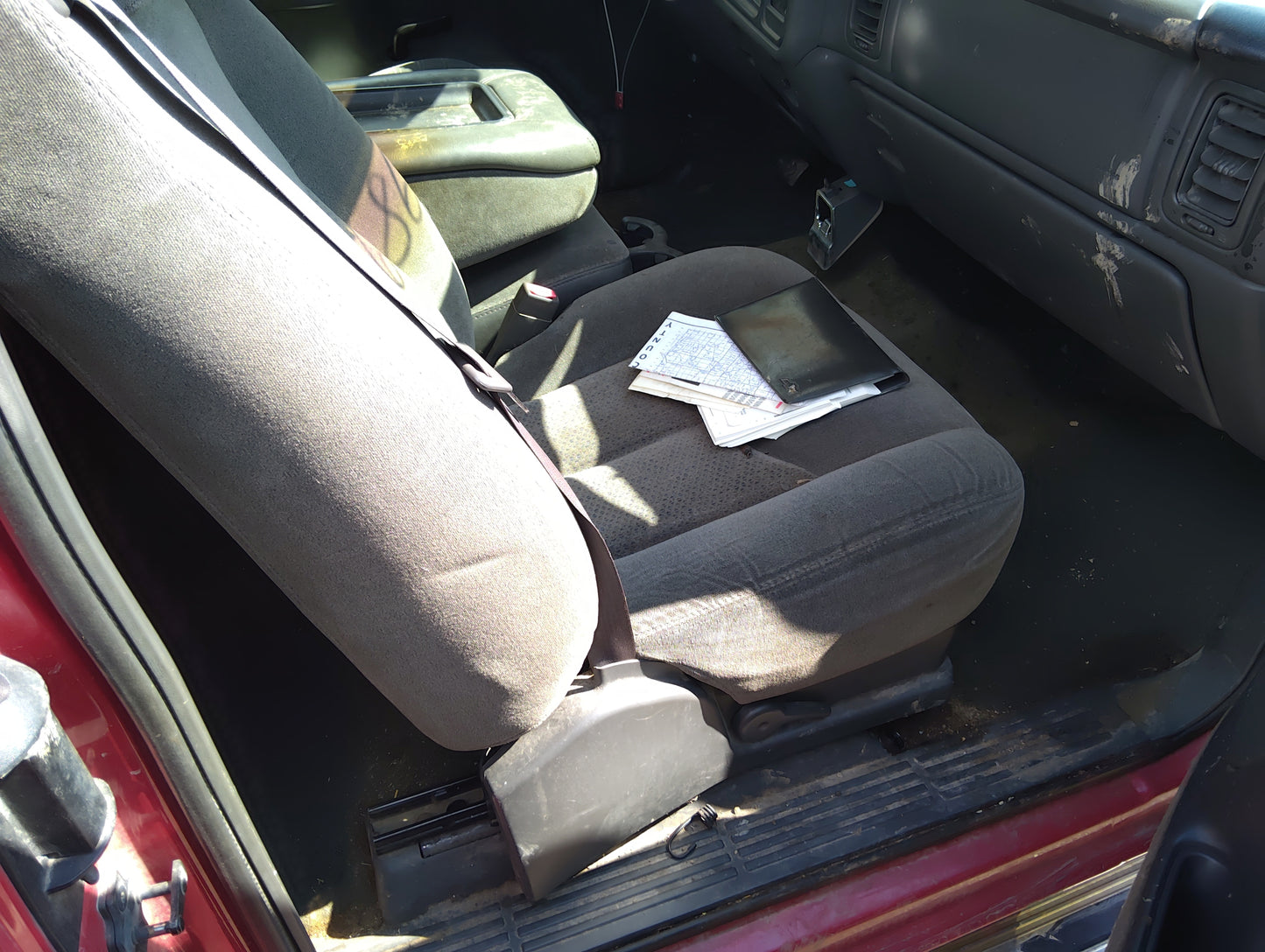 2003-2004 Chevrolet Silverado 1500 Passenger Front Seat Oem - Oemusedautoparts1.com