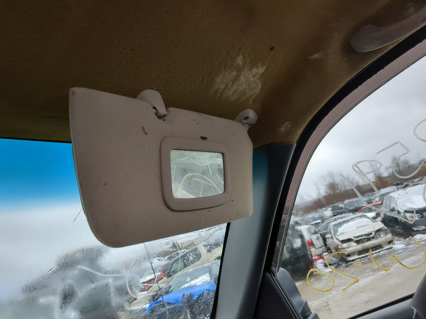 2003-2007 Chevrolet Silverado 1500 Sun Visor Shade Replacement Passenger Right Mirror Fits Fits 2003 2004 2005 2006 2007 OEM