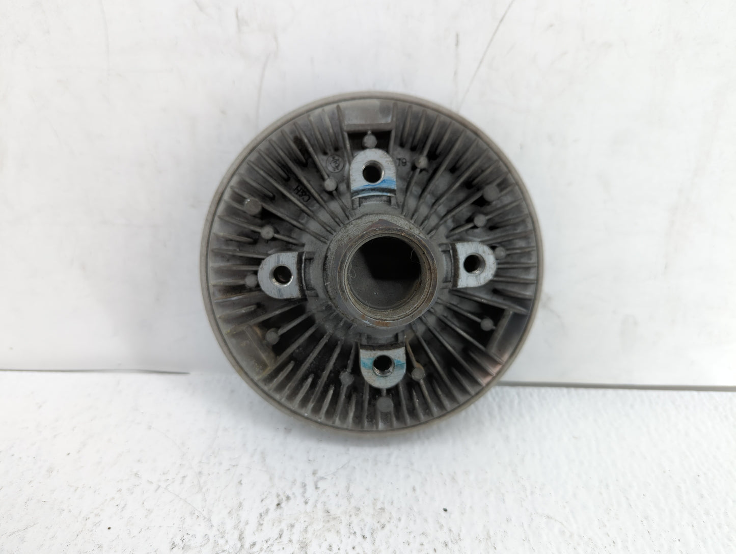 2000-2004 Chevrolet Suburban 1500 Radiator Cooling Fan Clutch 363047 - Oemusedautoparts1.com