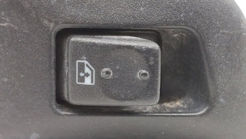 2003 Chevrolet Tahoe Passeneger Right Rear Power Window Switch 15206532