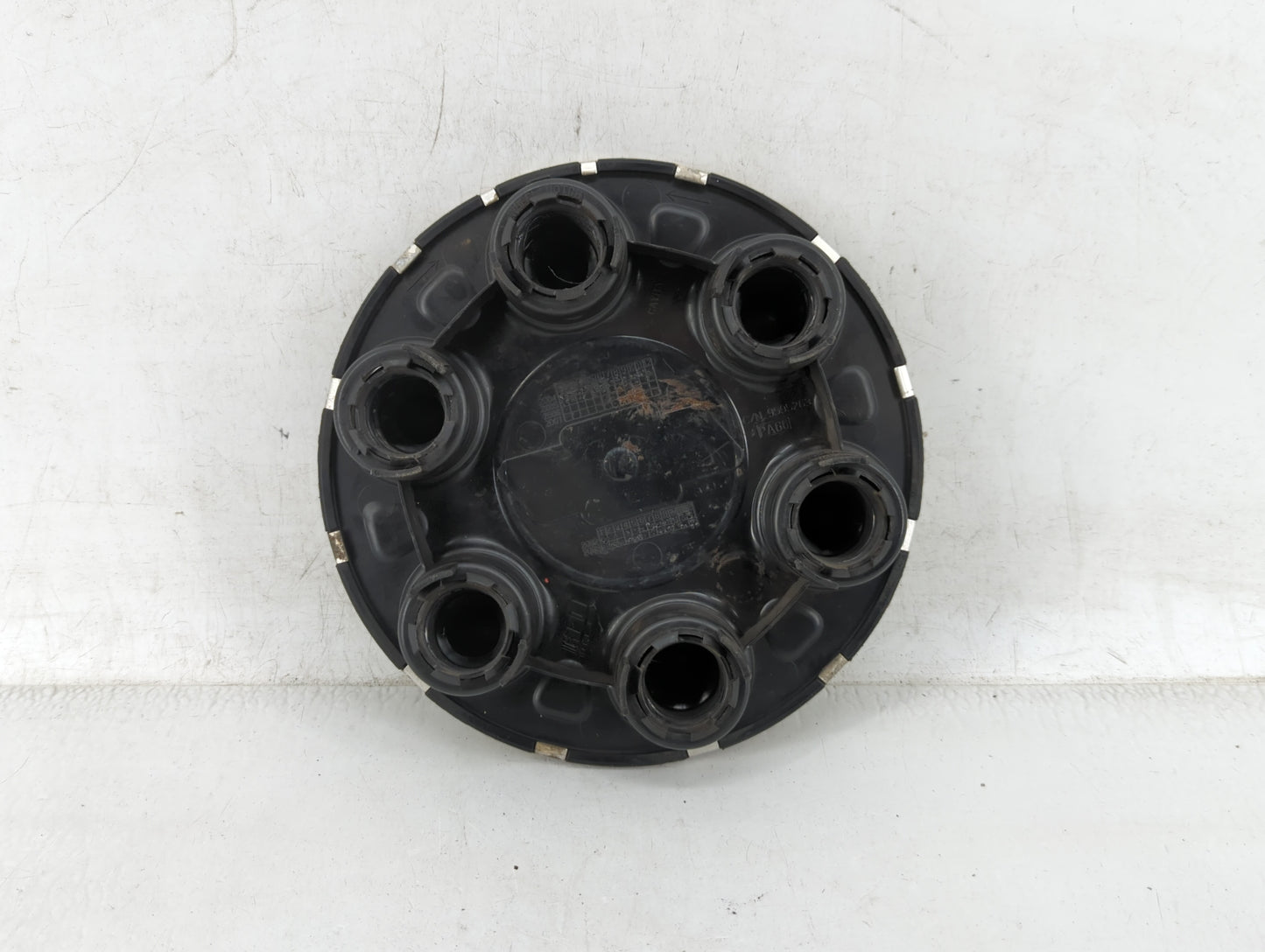 2003 Chevrolet Tahoe Rim Wheel Center Cap Silver - Oemusedautoparts1.com