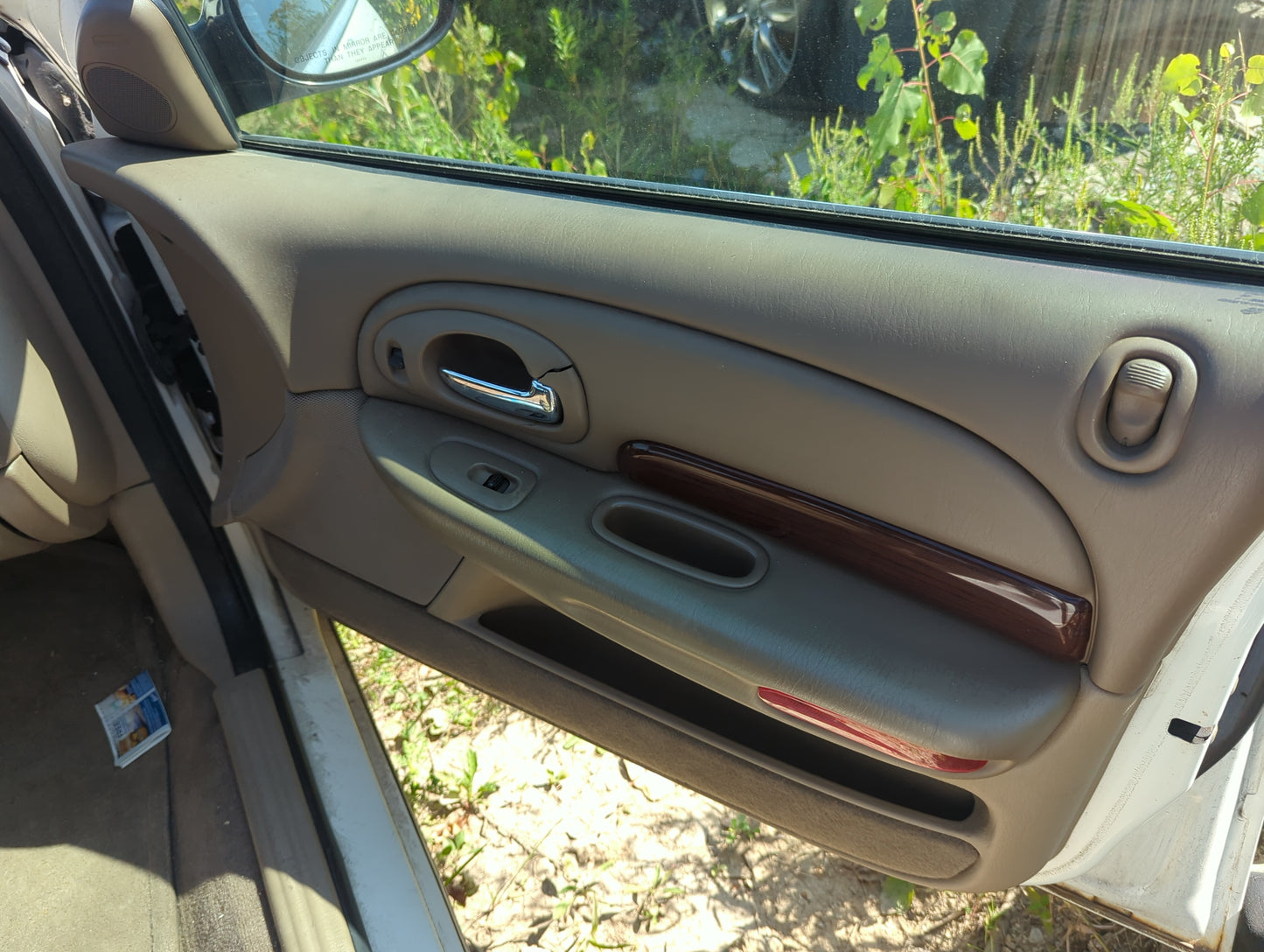 2003 Chrysler 300m Front Right Passenger Interior Door Panel Trim - Oemusedautoparts1.com