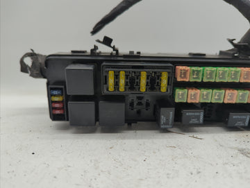 2000-2001 Chrysler Lhs Fusebox Fuse Box Panel Relay Module P/N:P05081004AA P05081000AC Fits Fits 2000 2001 2002 2003 2004 OEM Used Auto Parts