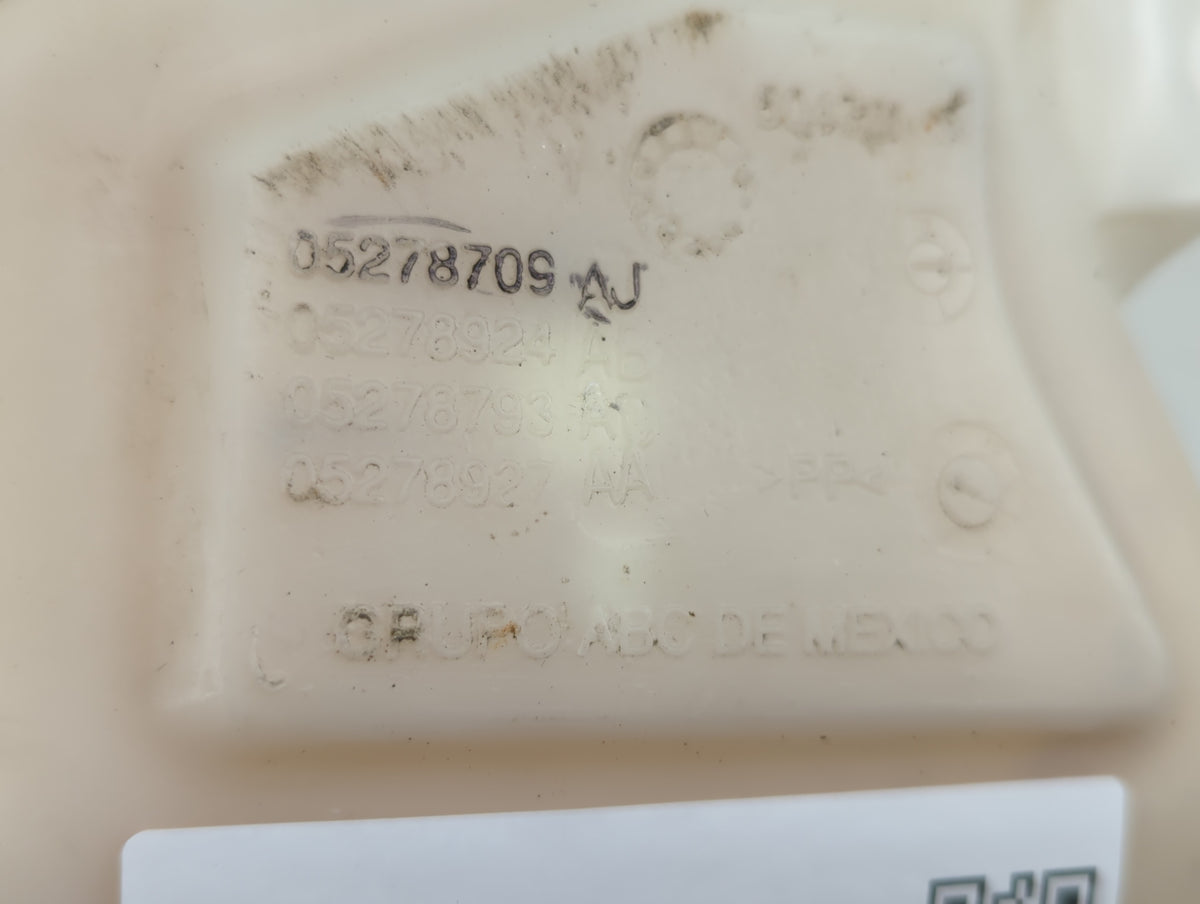 2003 Chrysler Pt Cruiser Radiator Coolant Overflow Expansion Tank Bottle 807089 - Oemusedautoparts1.com