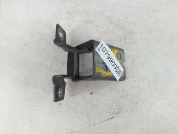 2003 Dodge Durango Driver Left Hood Hinge
