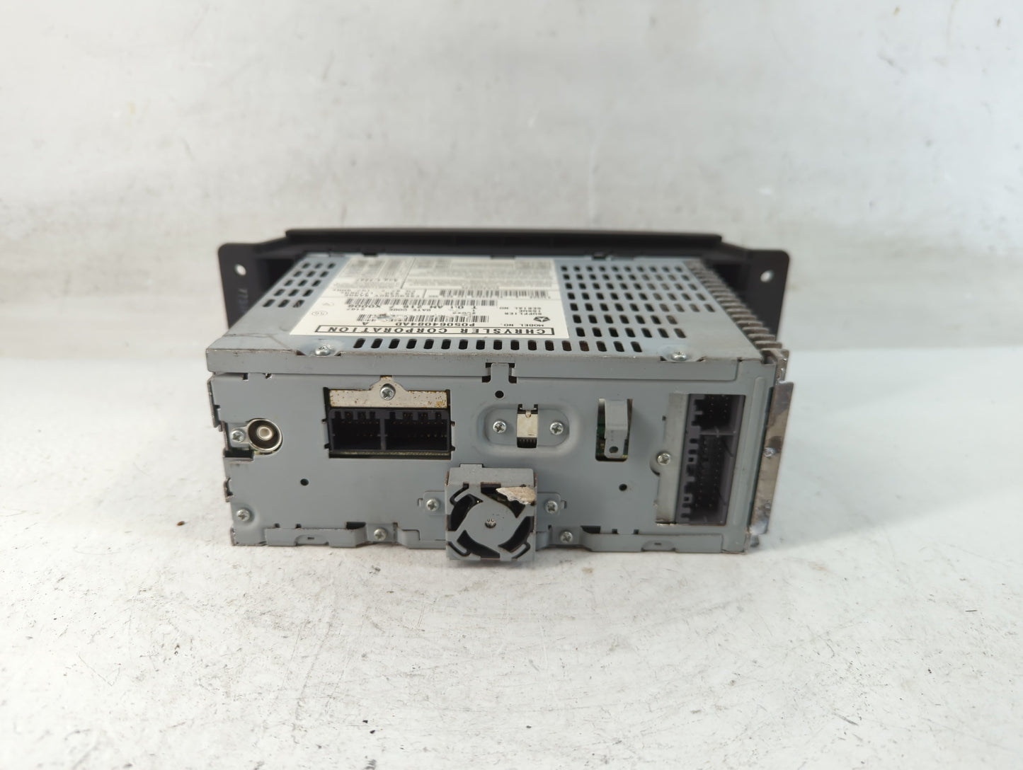 2003 Dodge Durango Radio AM FM Cd Player Receiver Replacement Fits Fits 2004 2005 2006 2007 2008 2009 2010 OEM Used Auto Par