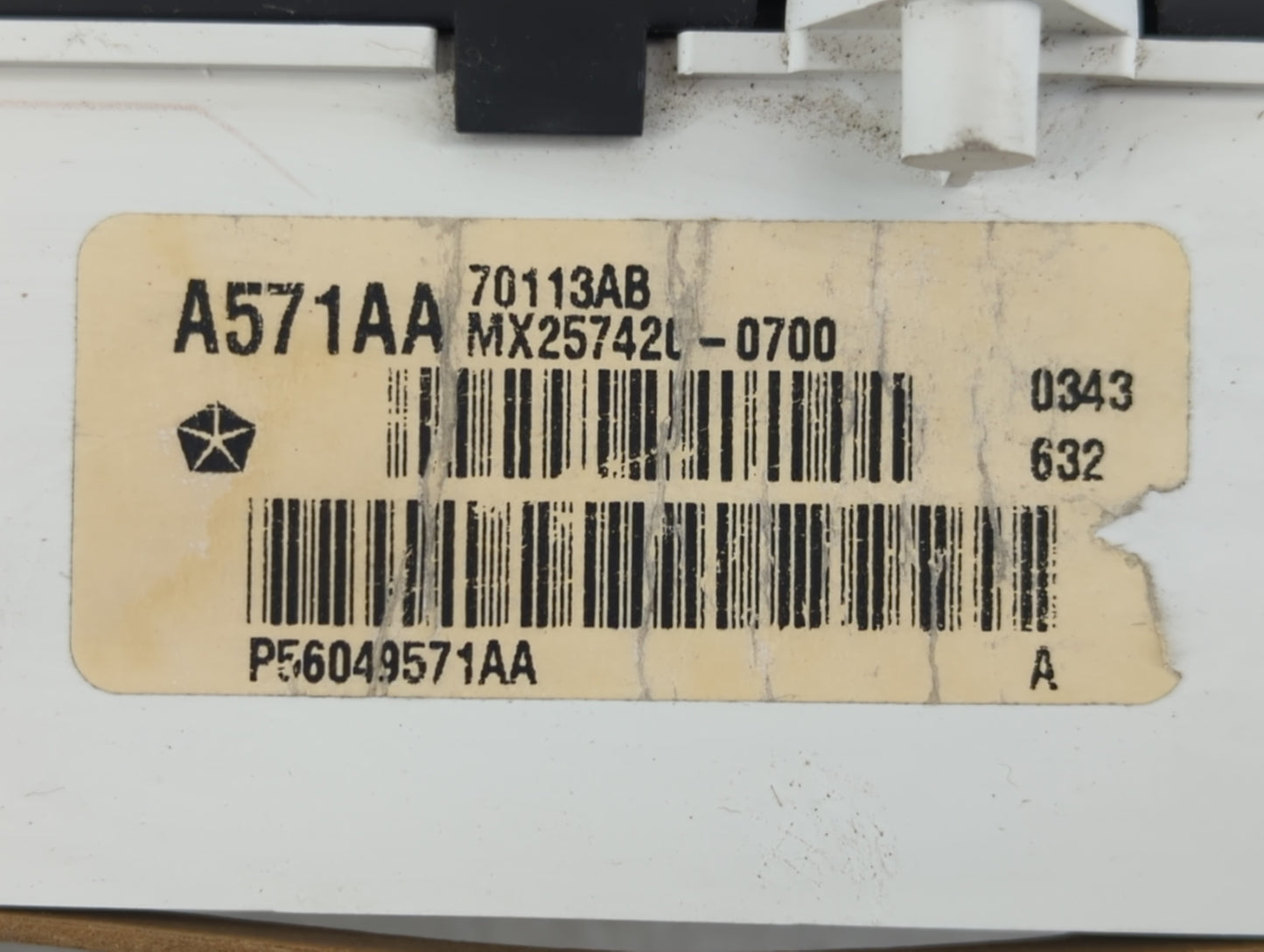 2003 Dodge Durango Instrument Cluster Speedometer Gauges P/N:MX257420-0700 A571AA70113AB Fits OEM Used Auto Parts - Oemuseda