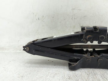 2003 Dodge Ram 1500 Spare Scissor Car Jack