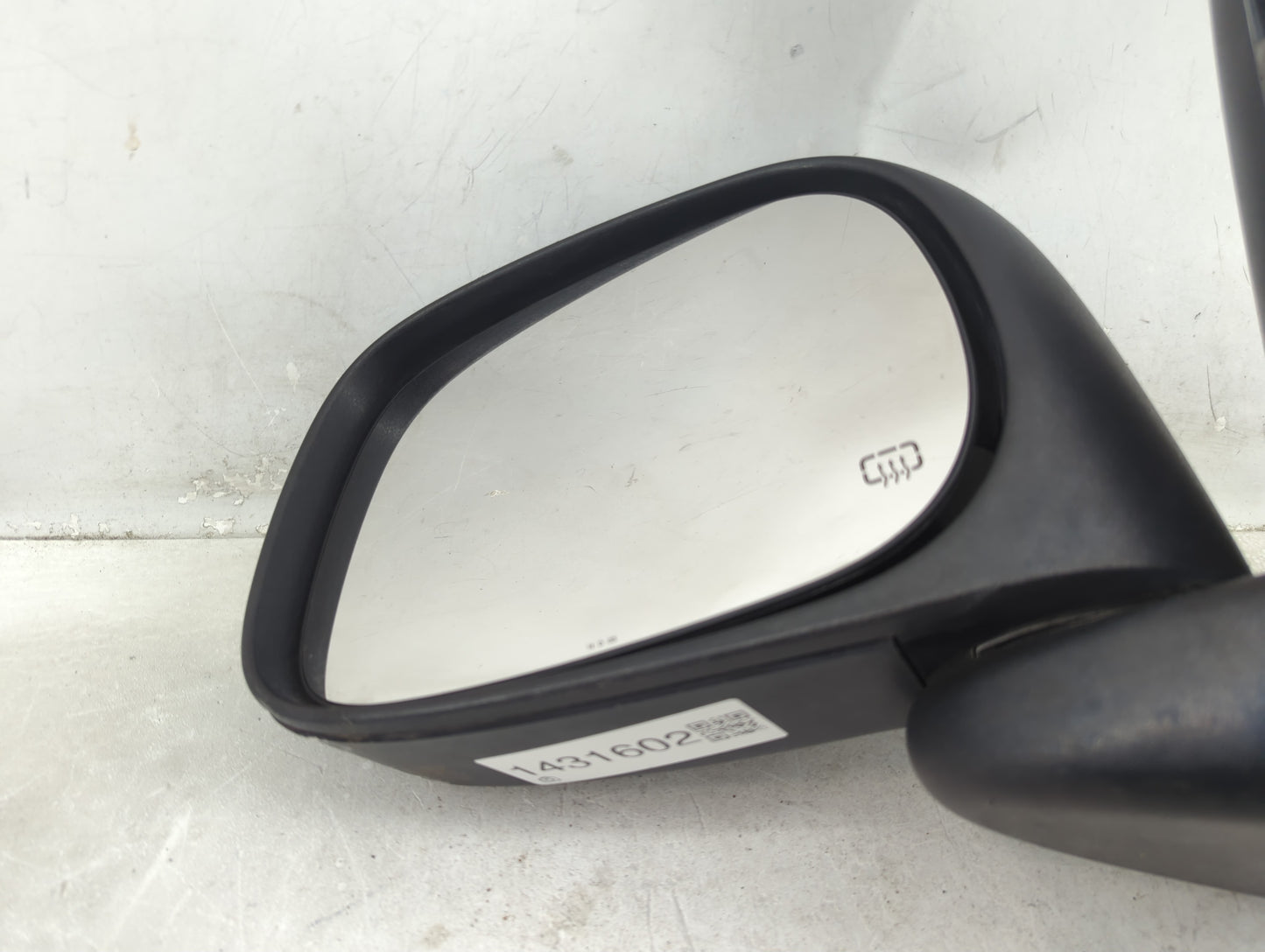 2002-2008 Dodge Ram 1500 Driver Side View Mirror - Left Door Mirror OEM Used - Oemusedautoparts1.com