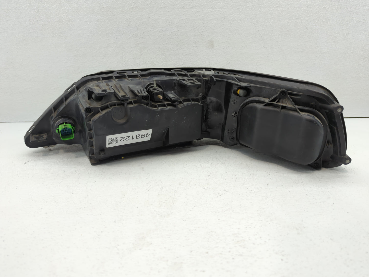 Fiat Linea Passenger Right Oem Head Light Headlight Lamp - Oemusedautoparts1.com