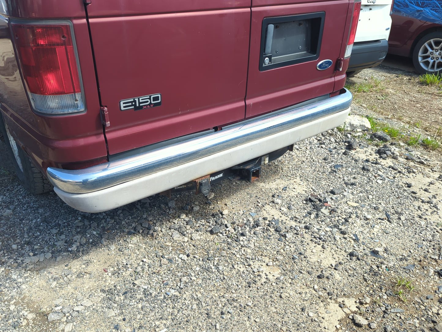 2003-2004 Ford E-150 Club Wagon Rear Bumper Assembly Oem - Oemusedautoparts1.com