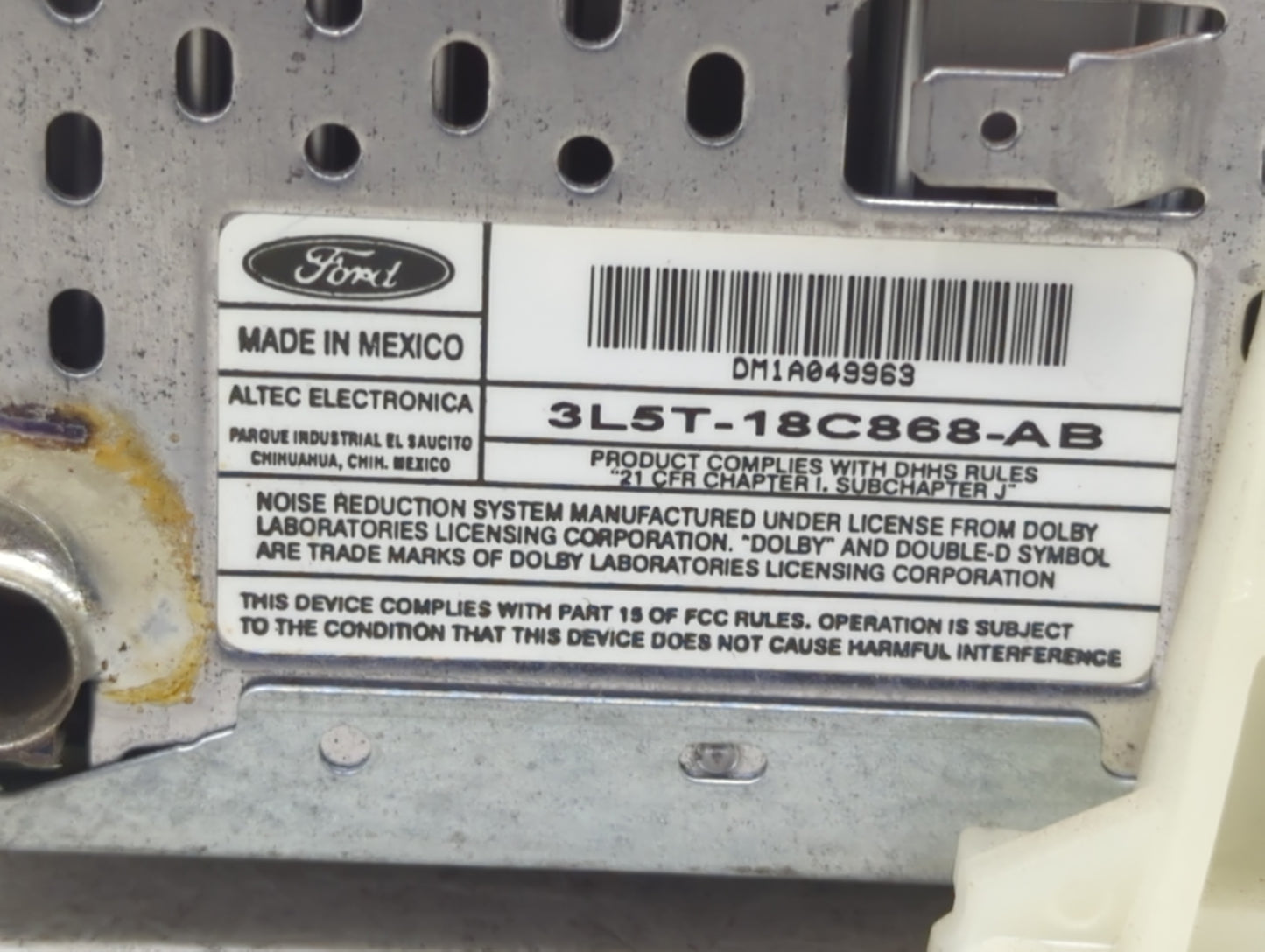 2003 Ford E350 Radio AM FM Cd Player Receiver Replacement P/N:3L5T-18C868-AB Fits Fits 2000 2001 2002 2004 OEM Used Auto Par
