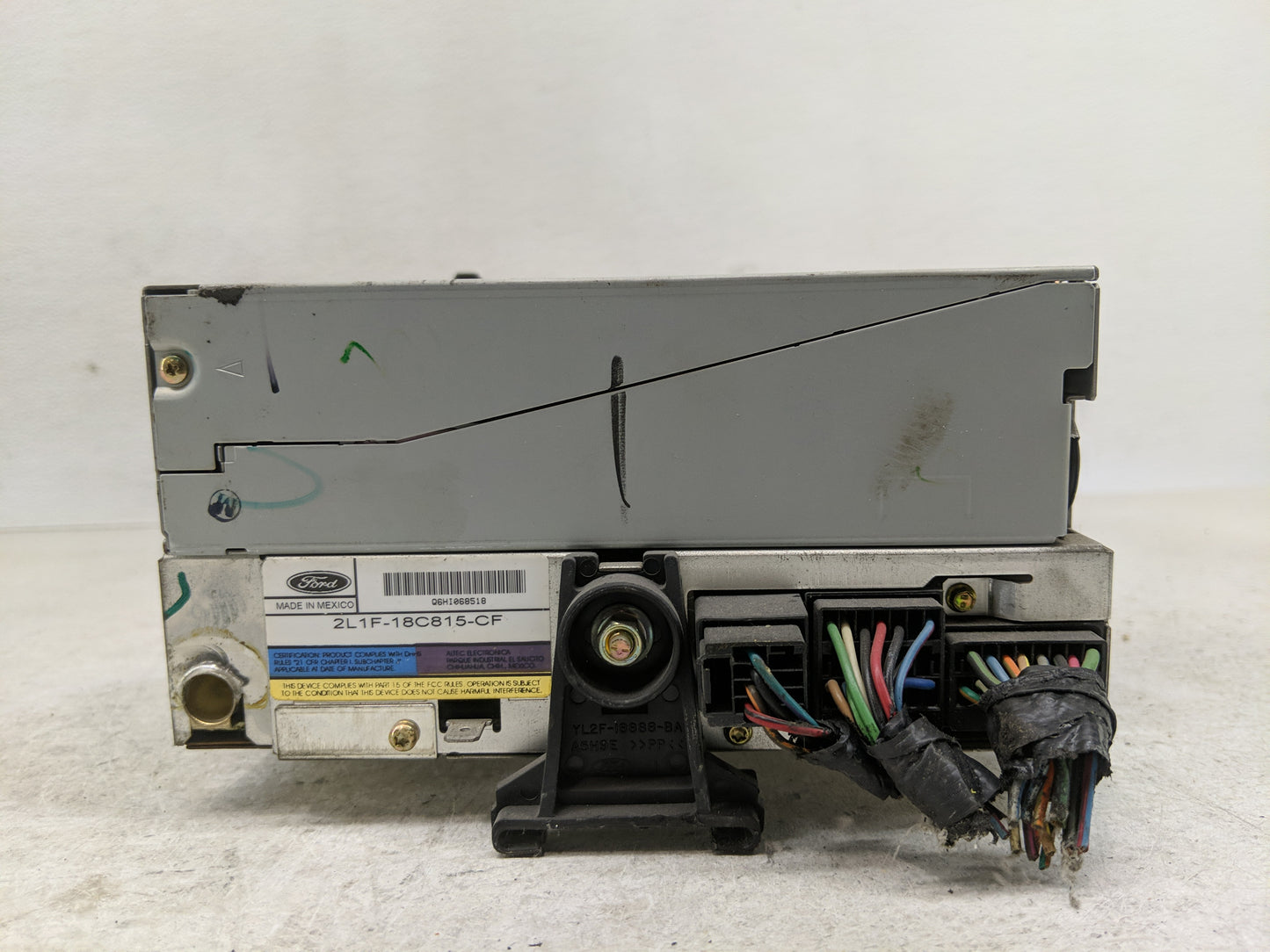 2003 Ford Expedition Radio AM FM Cd Player Receiver Replacement P/N:2L1F-18C815-CF Fits OEM Used Auto Parts - Oemusedautopar
