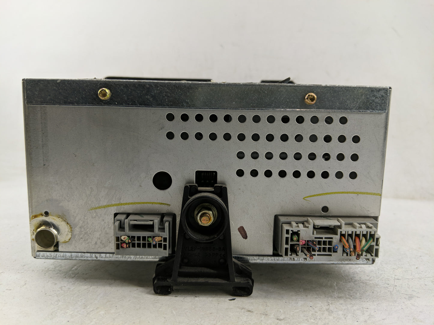 2003 Ford Expedition Radio AM FM Cd Player Receiver Replacement P/N:3L1T-18C868-AA Fits OEM Used Auto Parts - Oemusedautopar