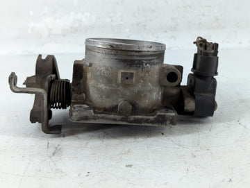 2003 Ford Expedition Throttle Body P/N:041902 2 2L1U-CA Fits Fits 2000 2001 2002 2004 OEM Used Auto Parts