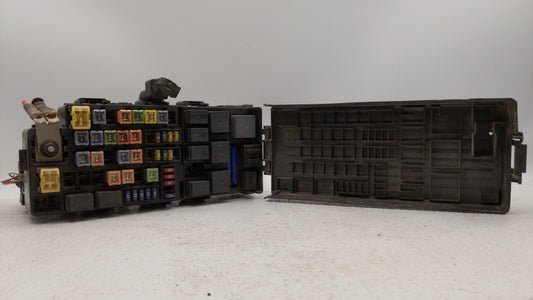 2002-2010 Ford Explorer Fusebox Fuse Box Panel Relay Module P/N:2L5T-14A075-AA 1L2T-14398-ER Fits OEM Used Auto Parts