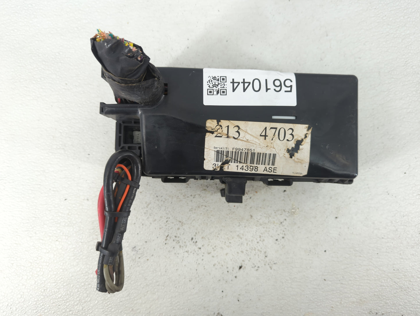 2002-2010 Ford Explorer Fusebox Fuse Box Panel Relay Module Fits Fits 2002 2003 2004 2005 2006 2007 2008 2009 2010 OEM Used