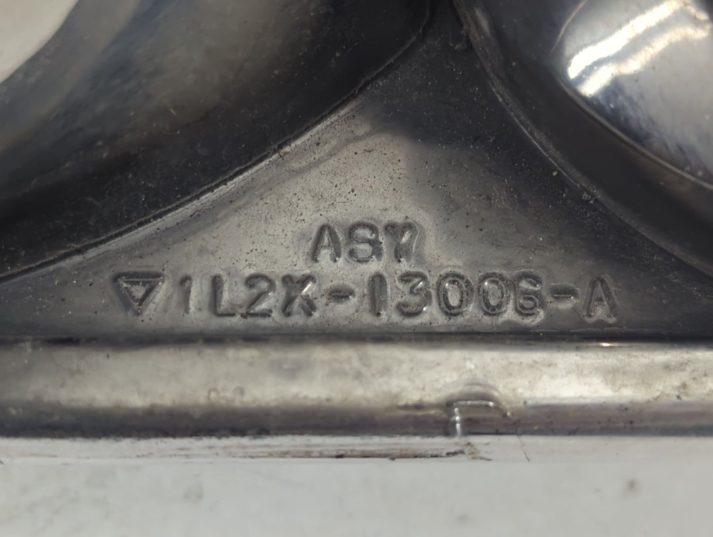 2002-2005 Ford Explorer Driver Left Oem Head Light Headlight Lamp - Oemusedautoparts1.com