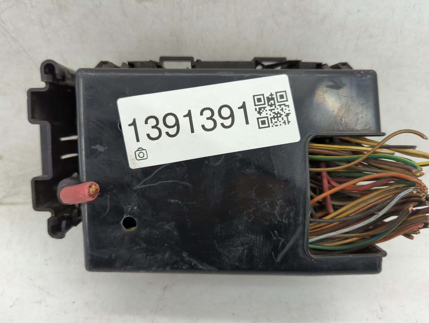 2000-2004 Ford F-150 Fusebox Fuse Box Panel Relay Module P/N:F65B-14A003-C Fits Fits 2000 2001 2002 2003 2004 OEM Used Auto