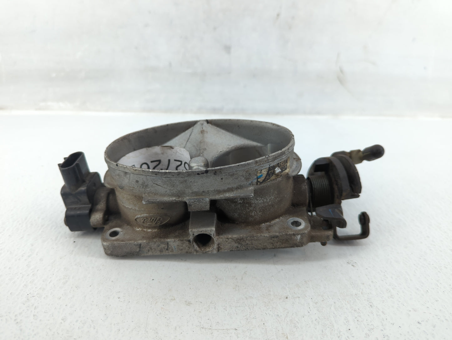 2003 Ford F-250 Super Duty Throttle Body P/N:2C3U-AA Fits OEM Used Auto Parts - Oemusedautoparts1.com