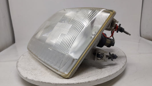 2003 Ford F 150 Driver Left Oem Head Light Lamp R8s40b23