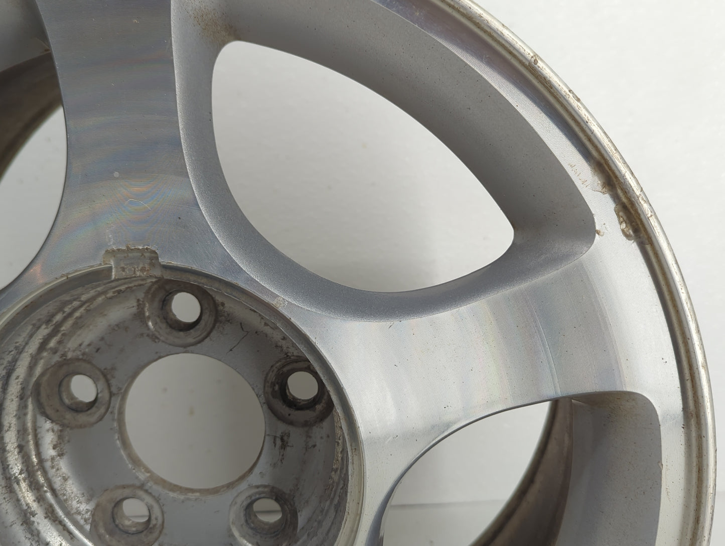 2001-2004 Ford Mustang Oem Wheel Rim - Oemusedautoparts1.com