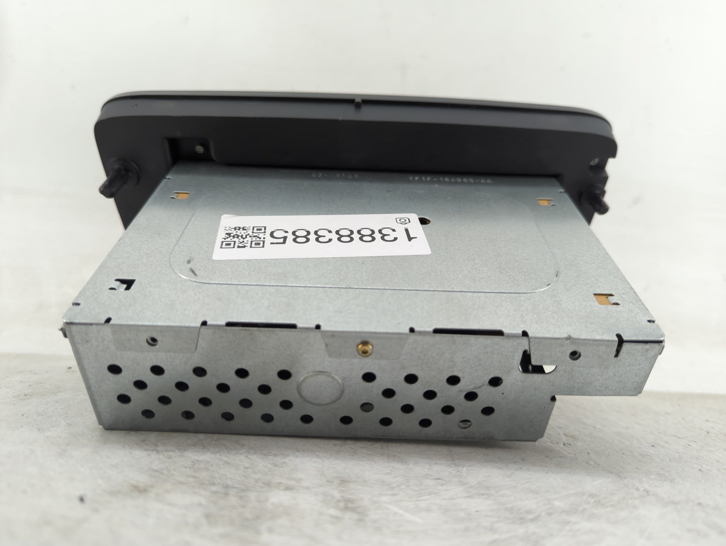 2001-2003 Ford Taurus Radio AM FM Cd Player Receiver Replacement P/N:2F1T-18C858-BA Fits Fits 2001 2002 2003 OEM Used Auto P