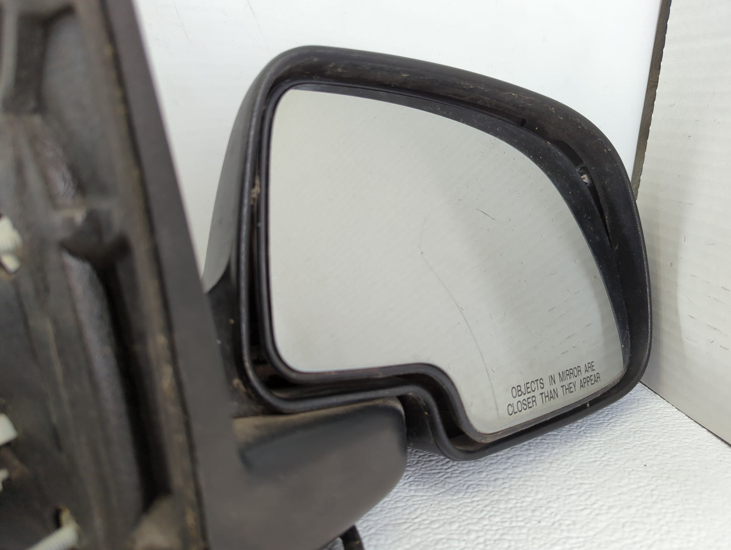 2003-2007 Gmc Sierra 1500 Passenger Side View Mirror - Right Door Mirror OEM Used - Oemusedautoparts1.com