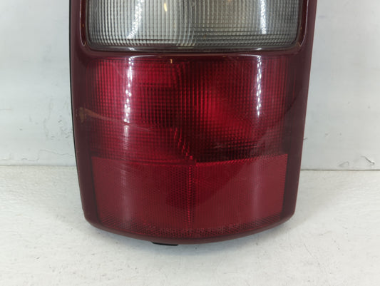 2000-2003 Gmc Yukon Tail Light Assembly Driver Left OEM P/N:16525375 Fits Fits 2000 2001 2002 2003 OEM Used Auto Parts